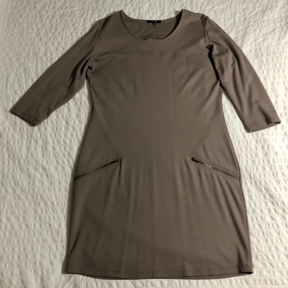 Yest Above Knee Dress - size 8 - Picture 3 of 5